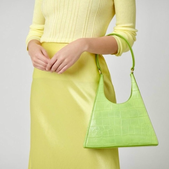 🌺🎉HP🎉🌺 NWT Staud Rey Croc Embossed Shoulder Bag Pistachio - Picture 9 of 16